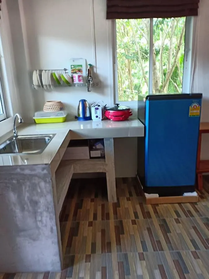 Alif Apartment 2 Ko Lanta 泰国