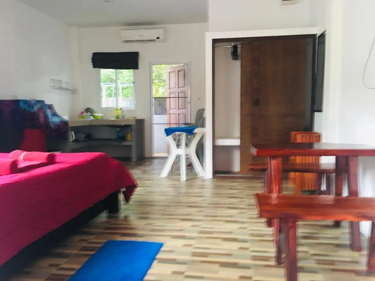 Alif Apartment 2 Ko Lanta