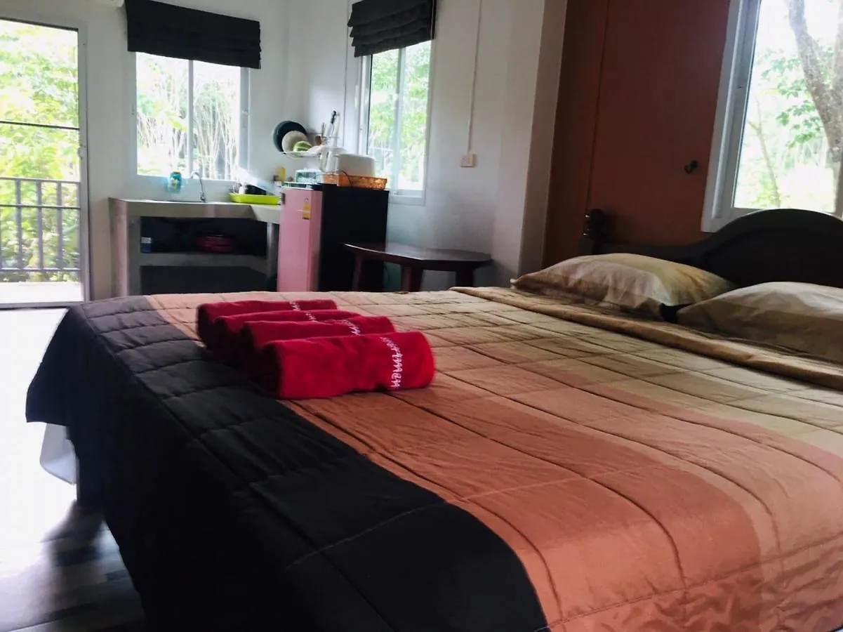 Alif Apartment 2 Ko Lanta 泰国