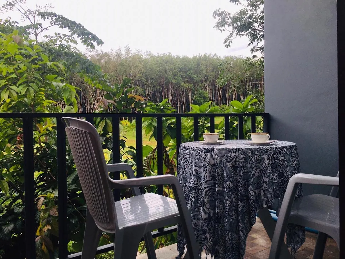Alif Apartment 2 Ko Lanta 泰国