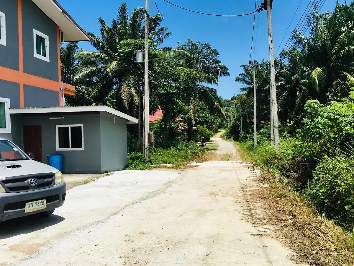 Alif Apartment 2 Ko Lanta Thaïlande