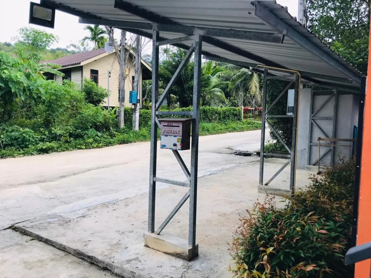 Alif Apartment 2 Ko Lanta